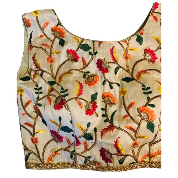 Custom Made Gorgeous Saree Blouse ethnic outfit Festival wedding - Picture 8 of 11